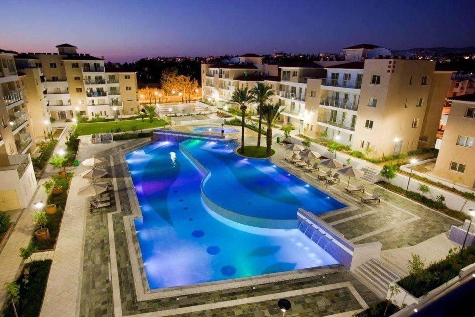 Elysia Park 2 Bedroom And Garden Apartment