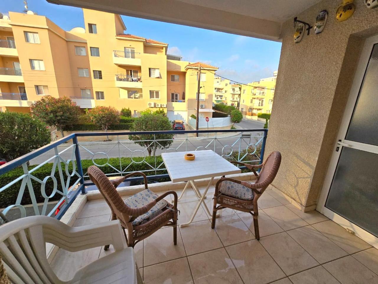 Apartamento Joanne's Lovely 2 Bedroom Apt. *