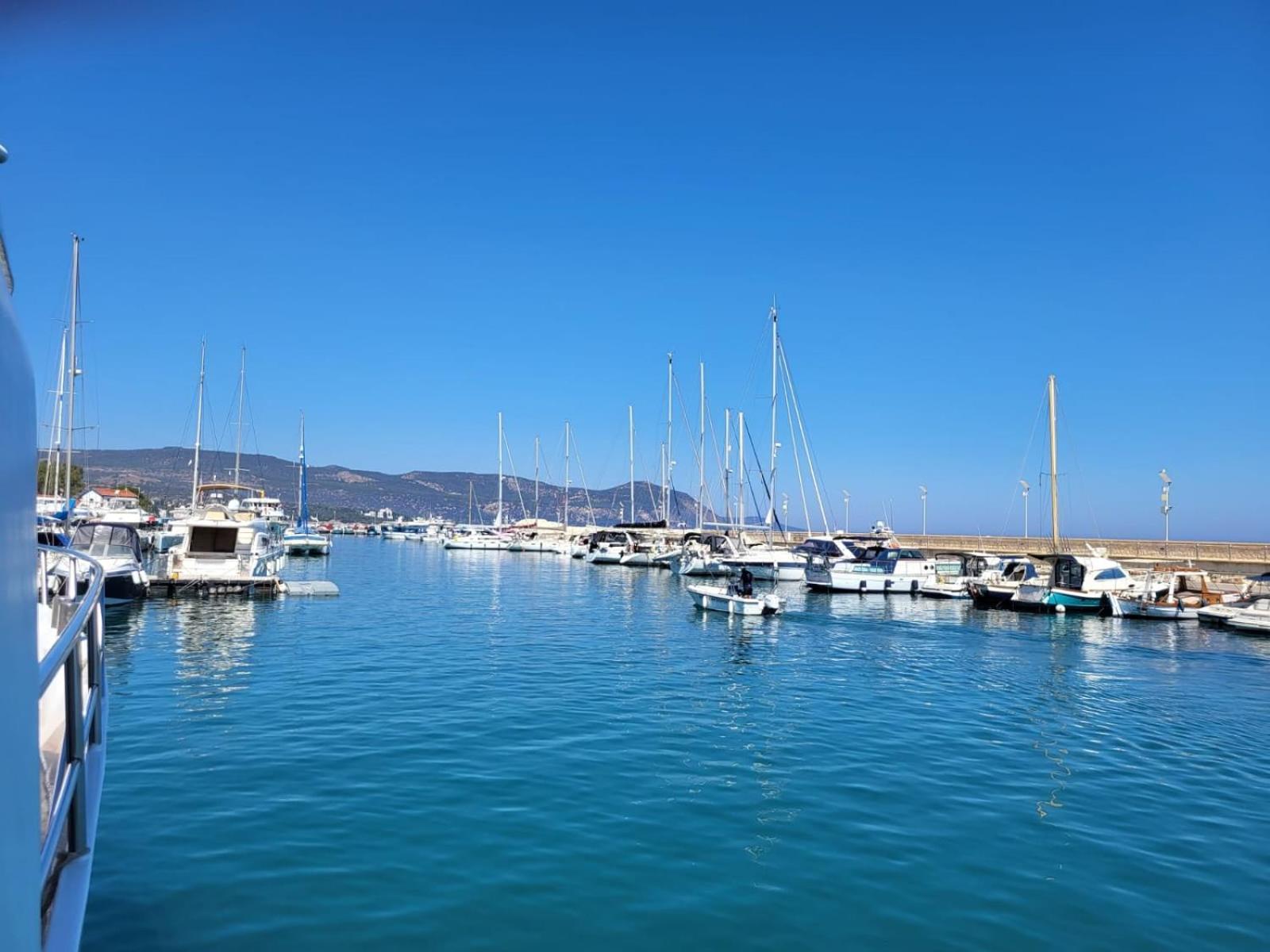 Joanne's Lovely 2 Bedroom Apt. * Paphos