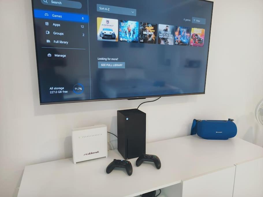 Apartment Cozy Near Harbor District 200 Mbits Xbox X *
