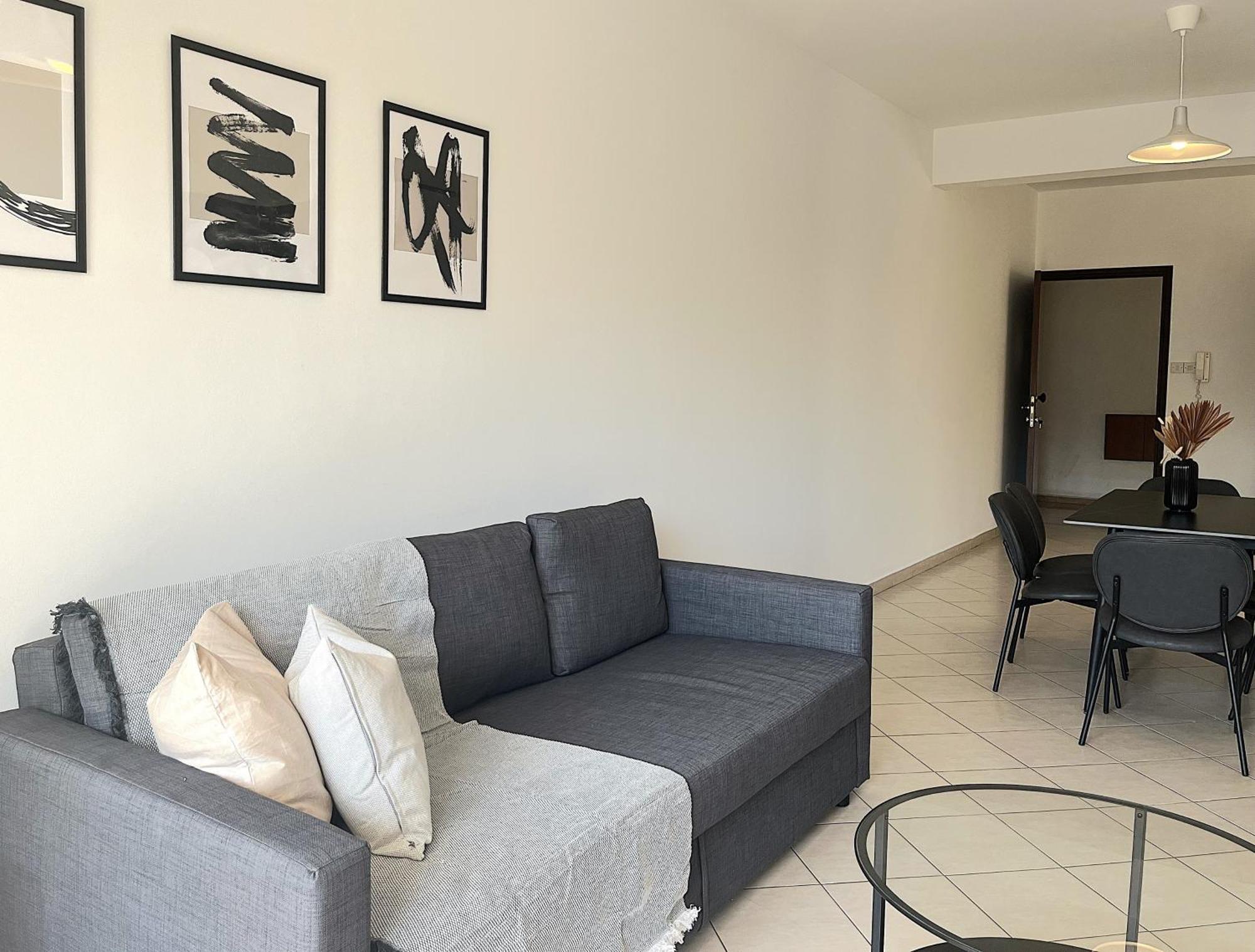 Phaedrus Living Vibe