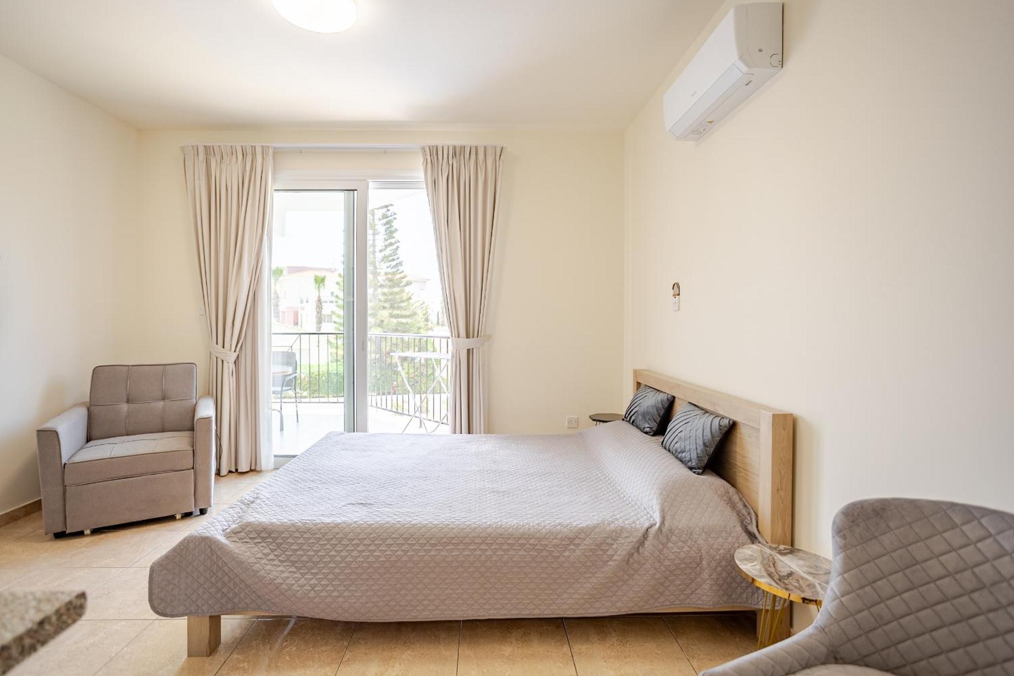 Danaos Seaside 104 With Pool In Tourist Area Apartment