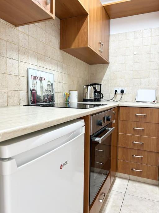 Apartment Sun Julz - Queens Gardens *