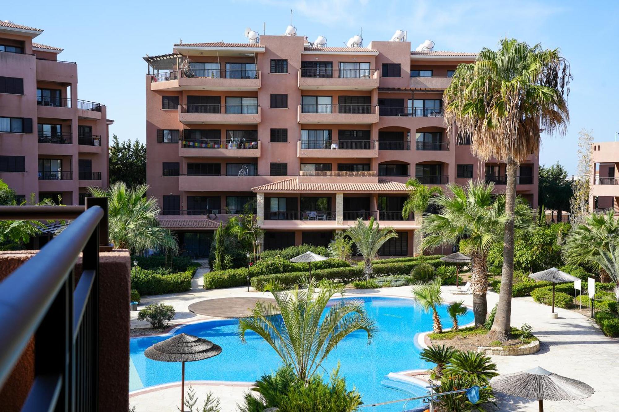 Resitour - Aphrodite Gardens * Paphos