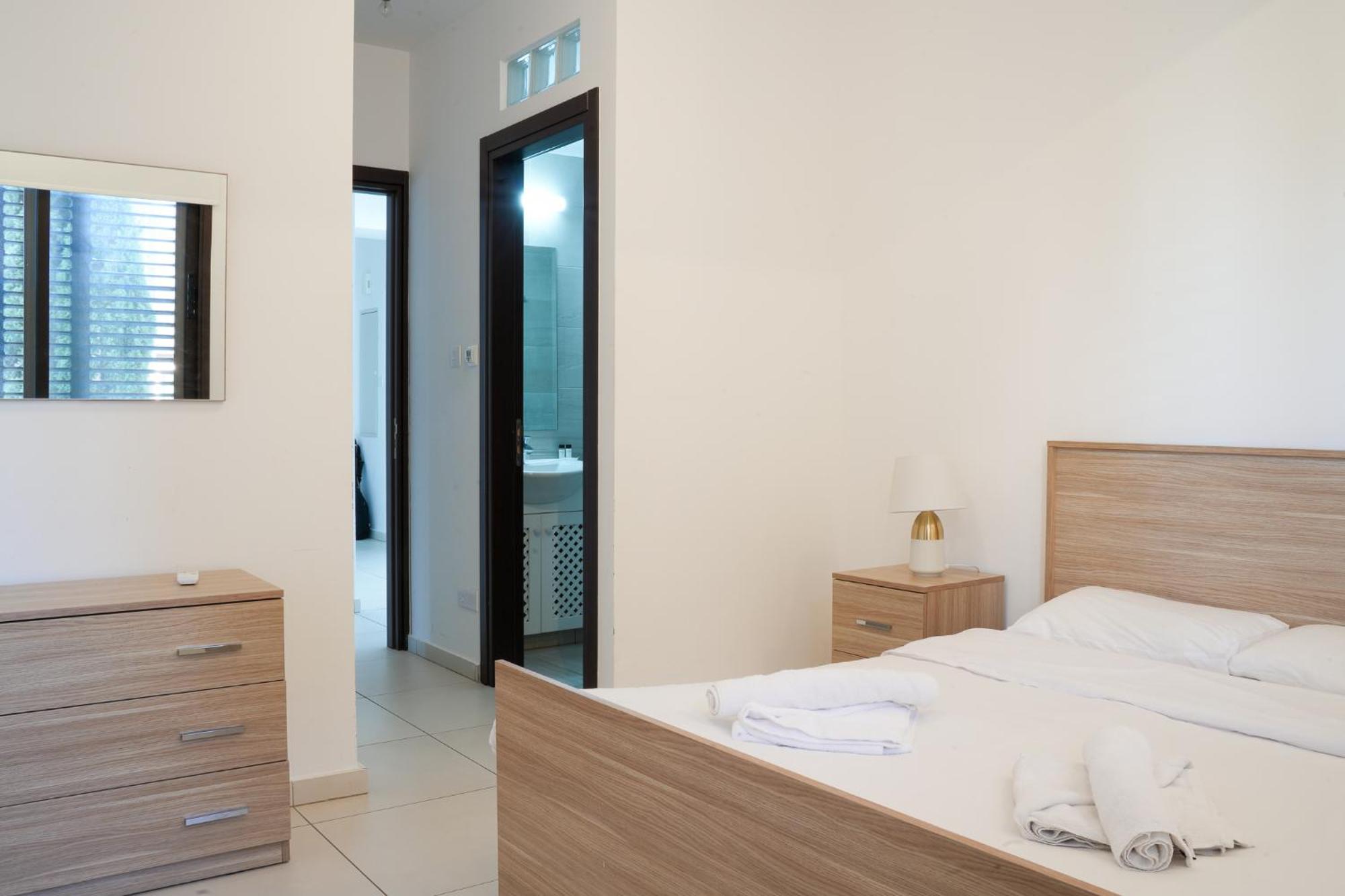 Resitour - Aphrodite Gardens Apartment Paphos