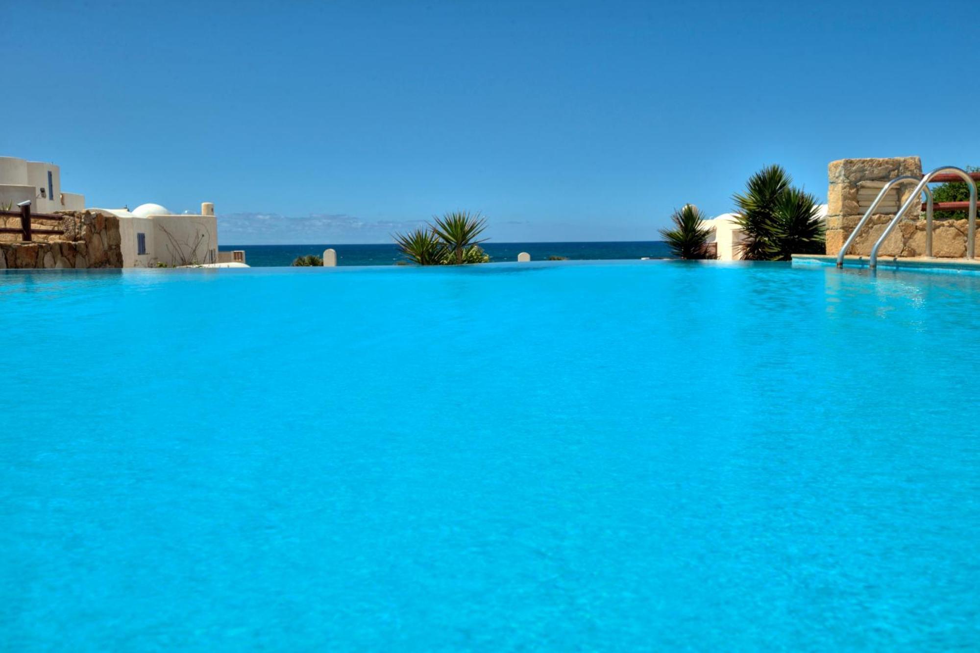 Apollo 63 Villa Paphos