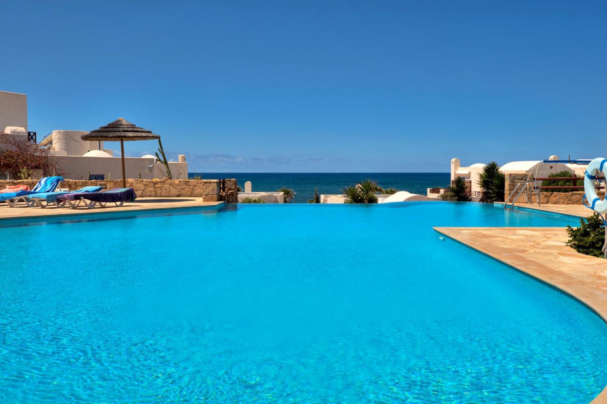 Apollo 63 * Paphos