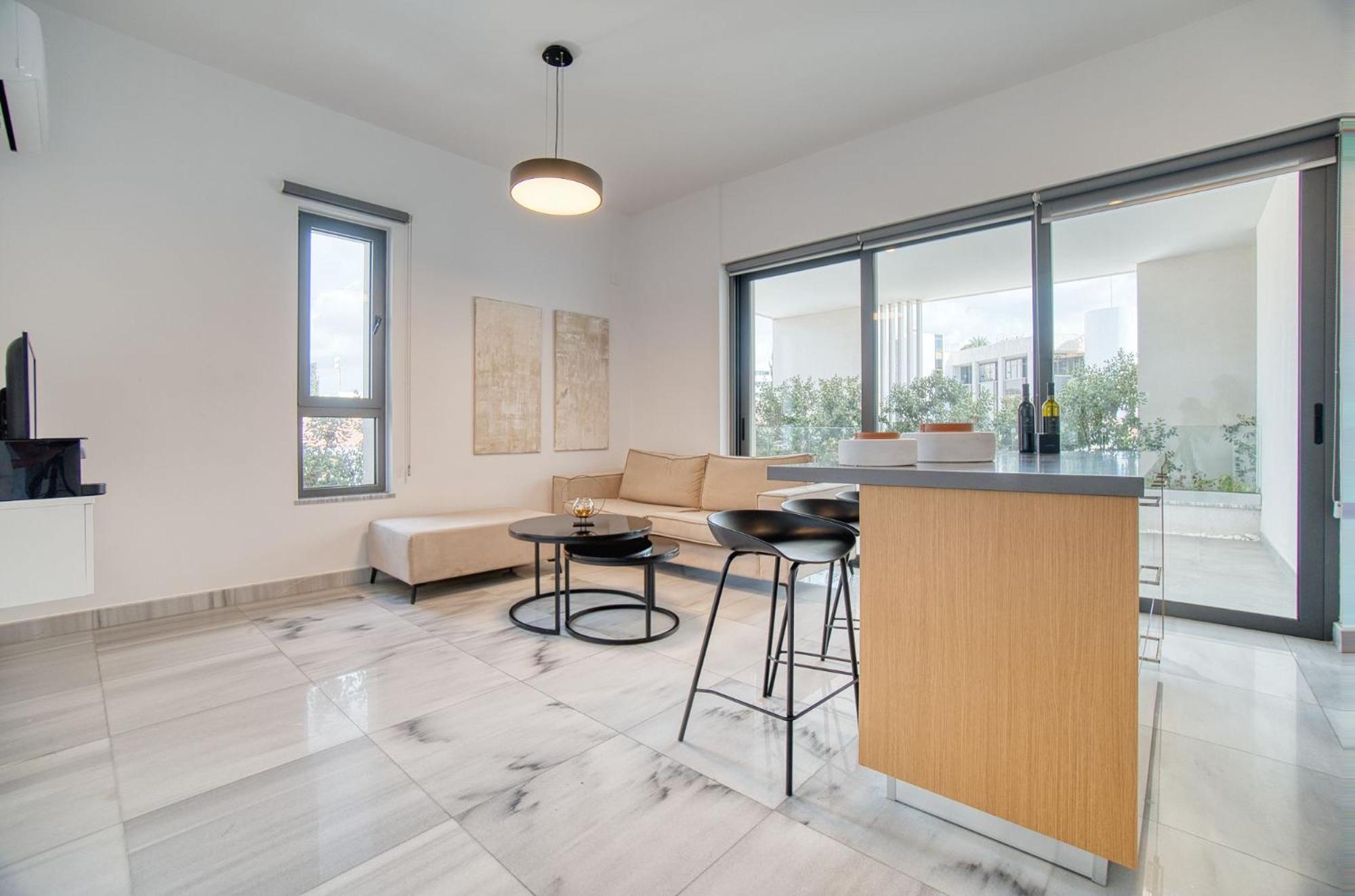 Premier 207 1 Bed Apartamento Paphos