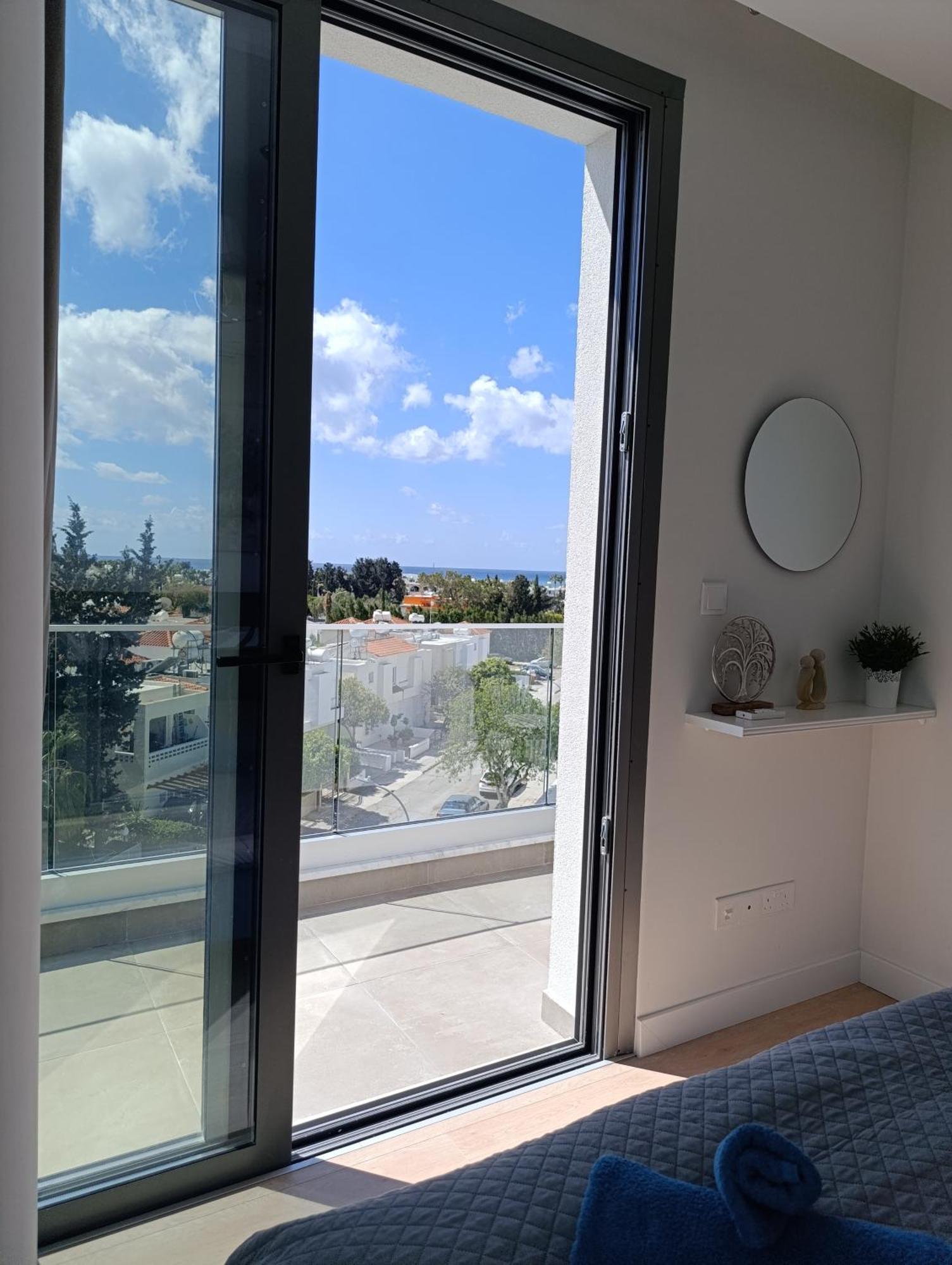Apartment Blue Oasis