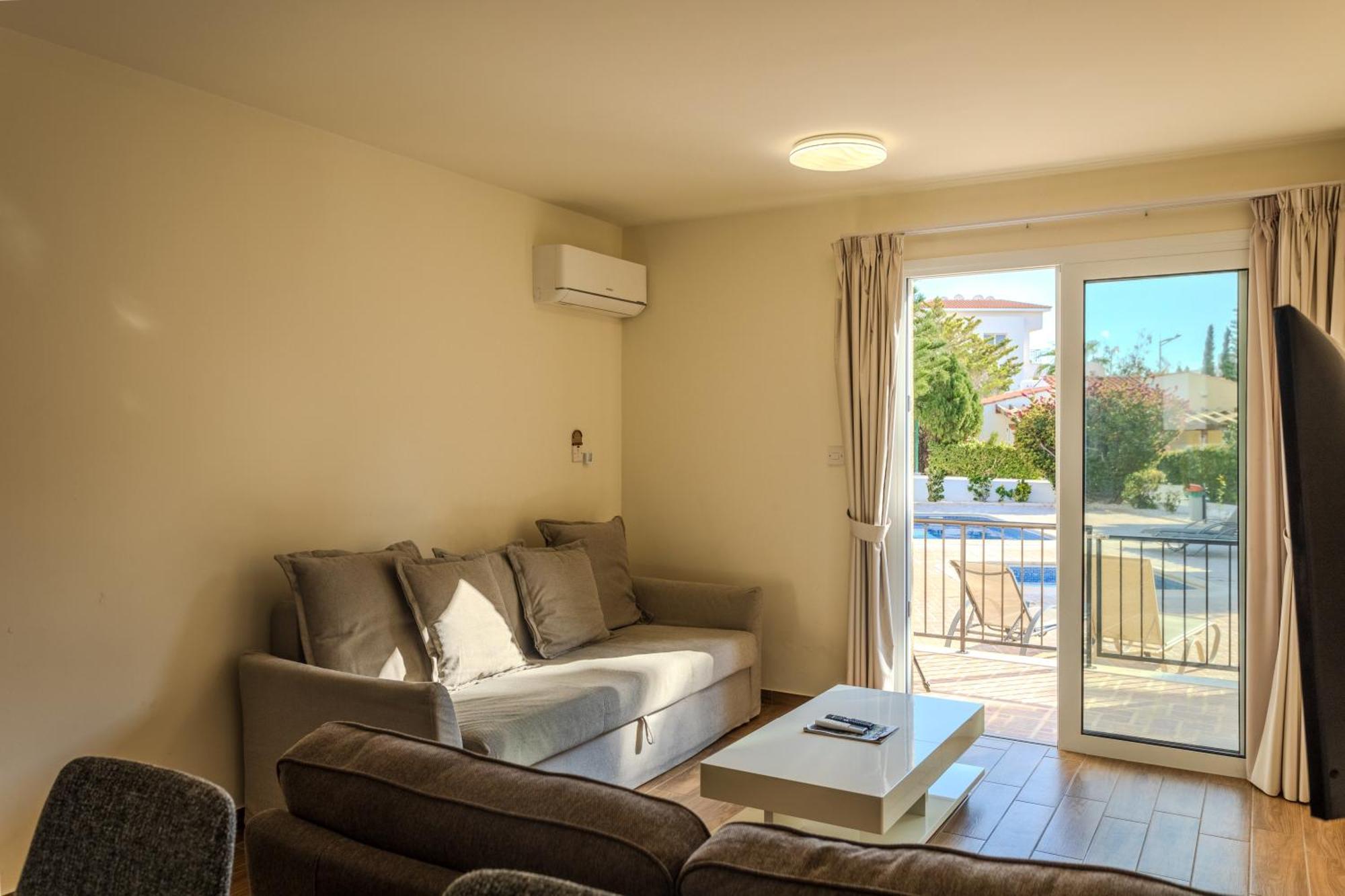 Danaos Seaside 002 With Pool In Tourist Area Apartment Paphos
