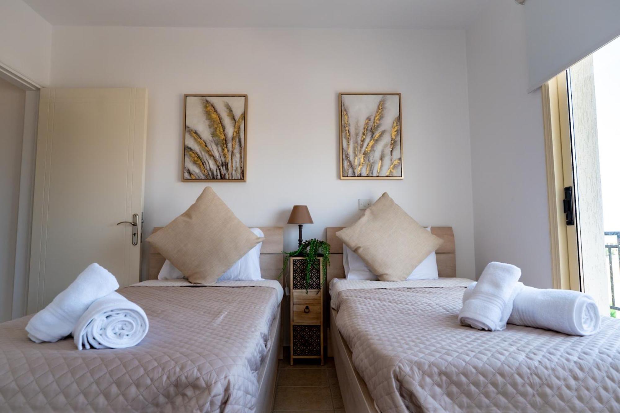 Anna's Place 2b, Paphos, Pool Paphos