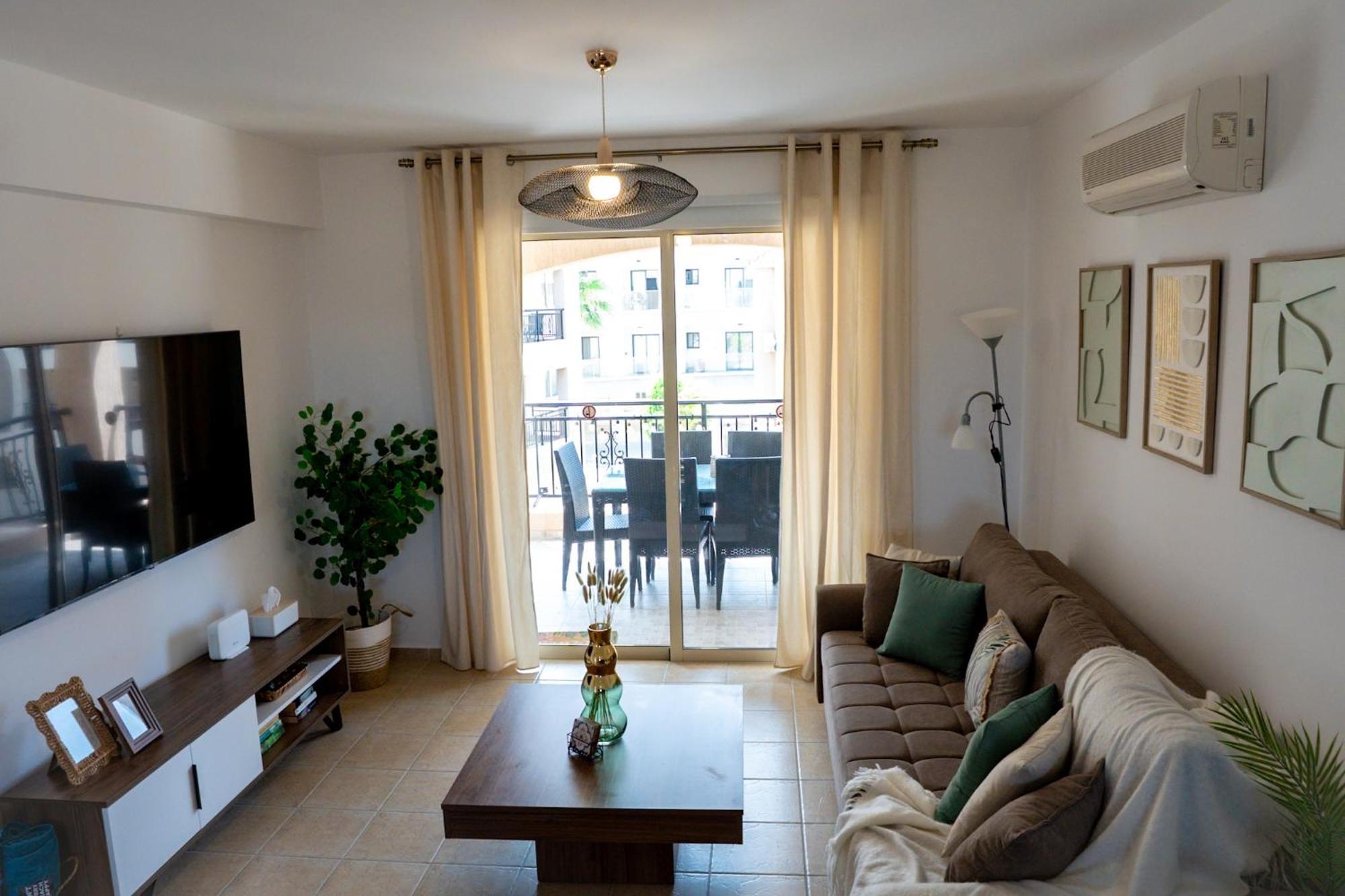 Apartment Anna's Place 2b, Paphos, Pool