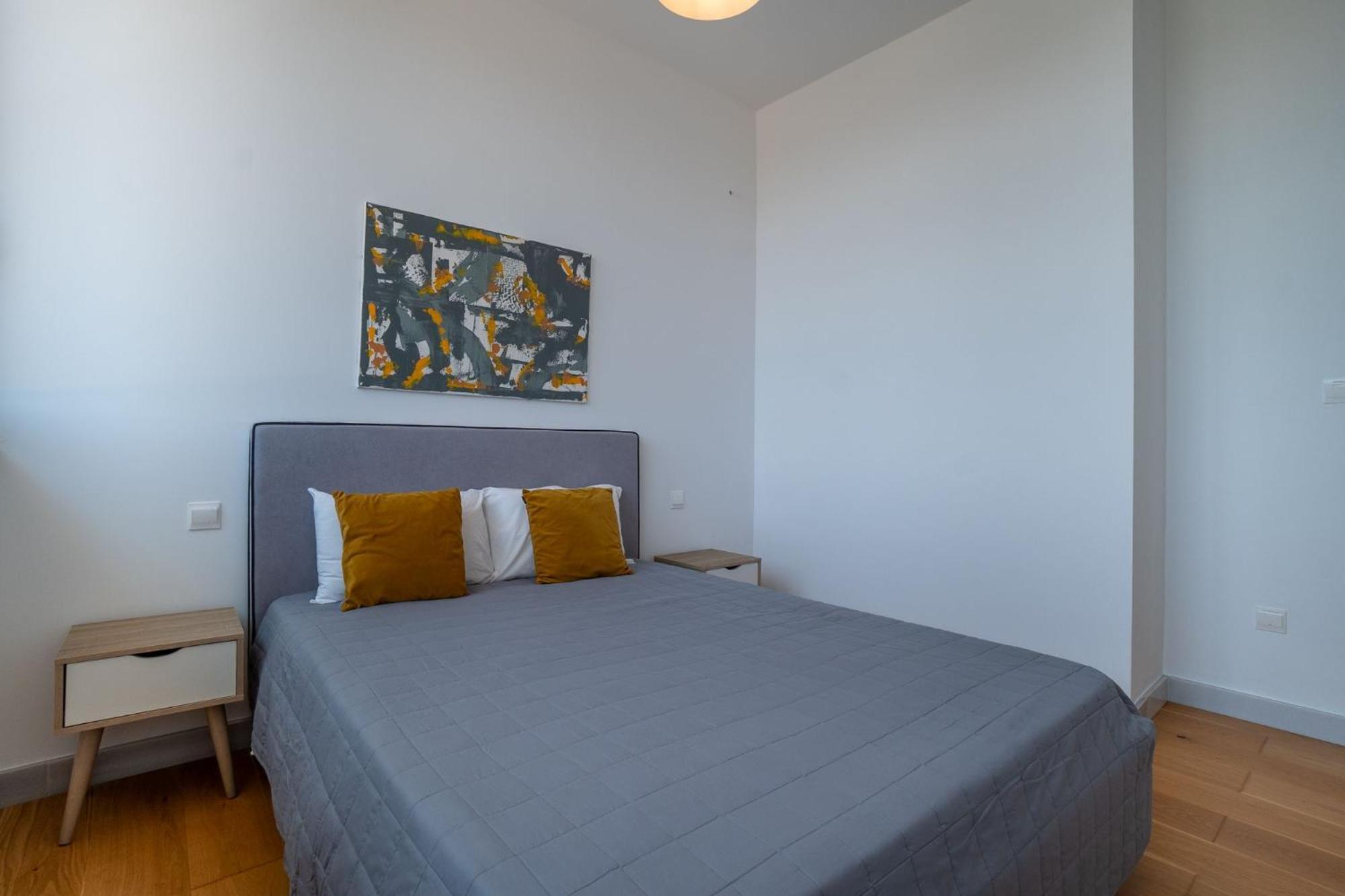 Emerald 101 1 Bed *