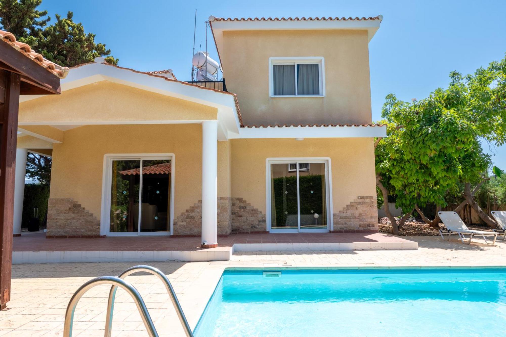 Villa Aspasia In Peyia, Private Pool & 3 Ensuite Bedrooms Villa