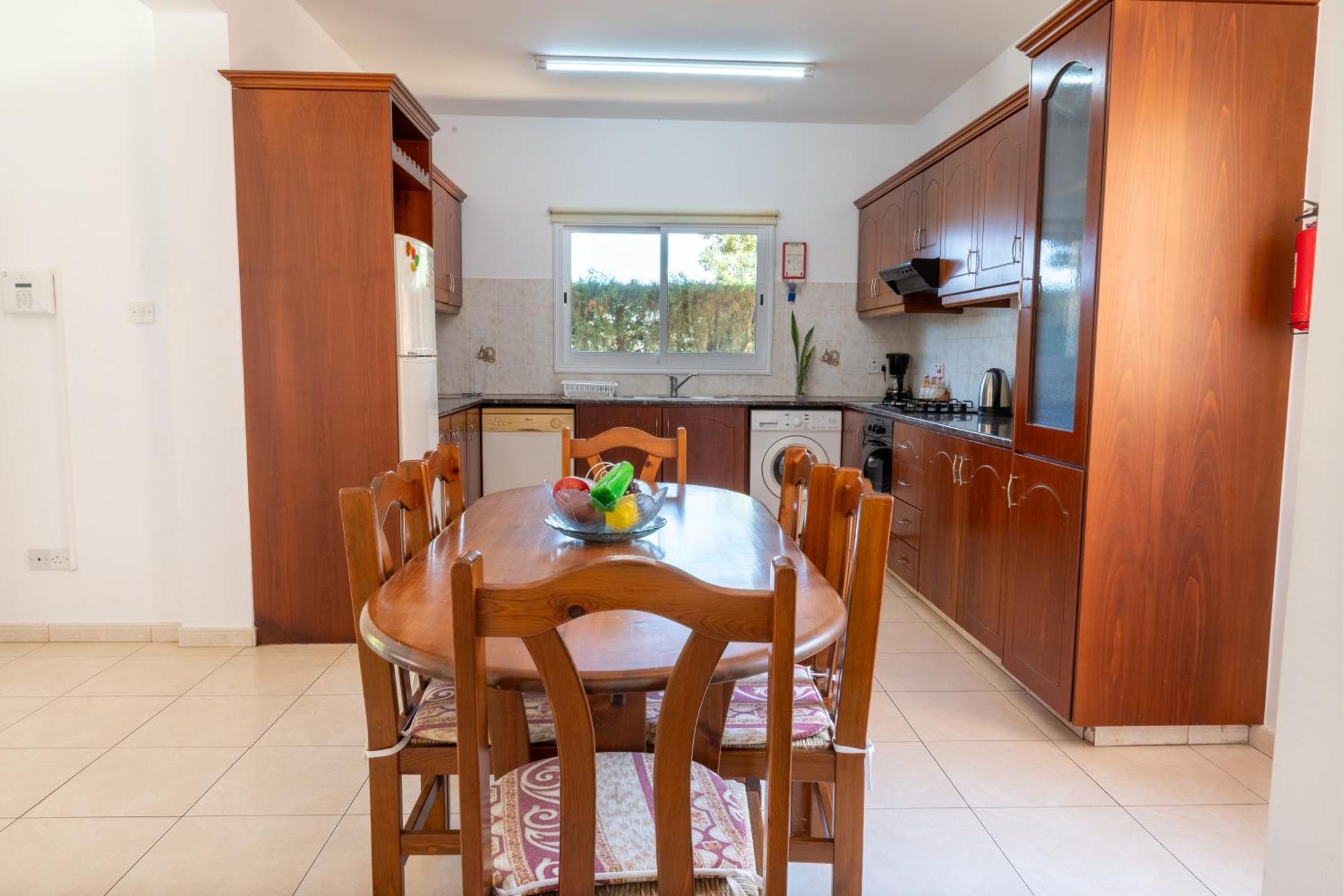 Villa Aspasia In Peyia, Private Pool & 3 Ensuite Bedrooms Paphos