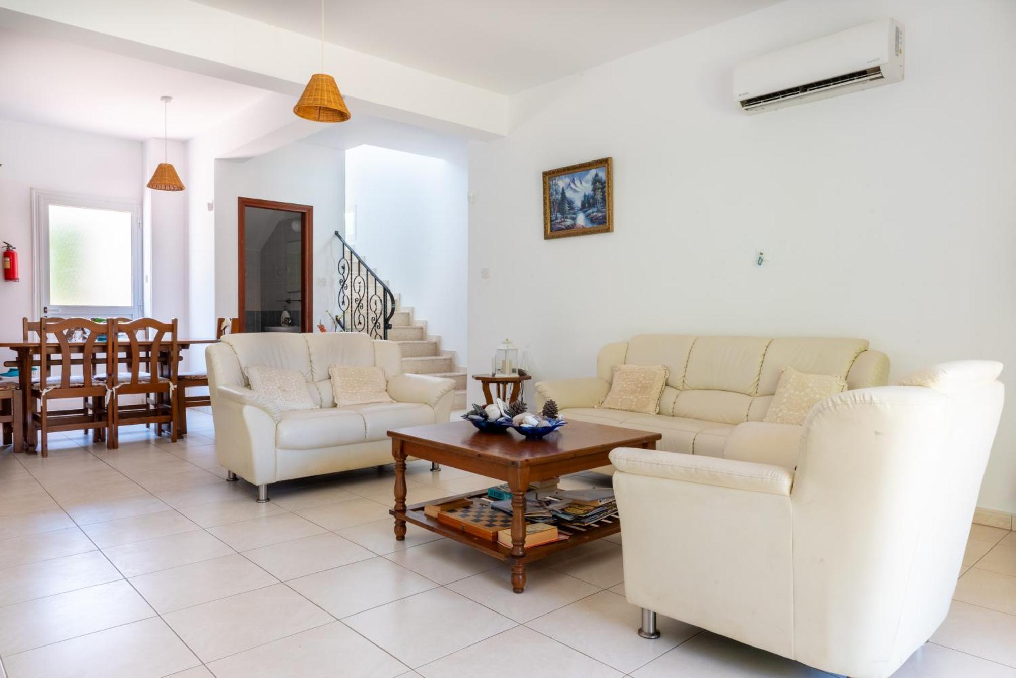 Villa Aspasia In Peyia, Private Pool & 3 Ensuite Bedrooms