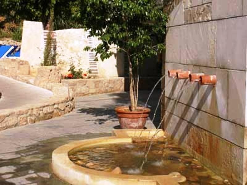 Basilica Aparthotel
