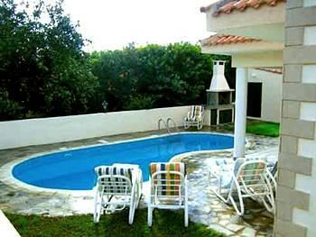 Z & X Holiday Villas Hotel