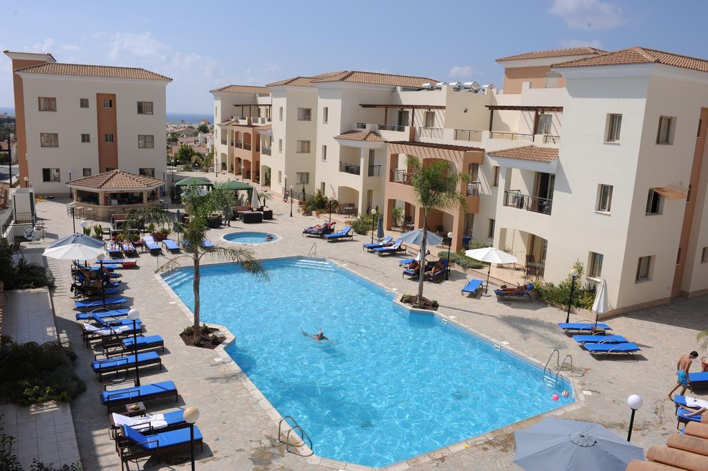 Oracle Exclusive Aparthotel Paphos