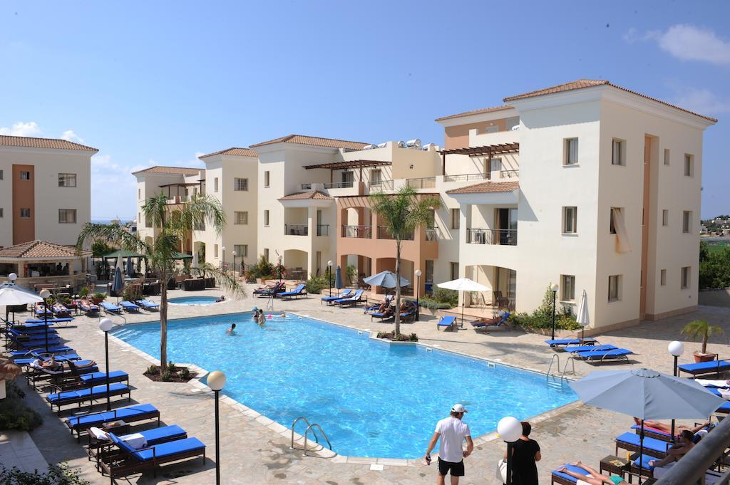 Oracle Exclusive 4* Paphos