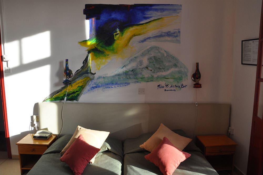 Hotel Kiniras Traditional & Restaurant 3*