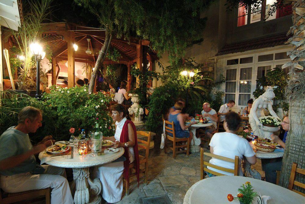 Kiniras Traditional & Restaurant Hotel Paphos