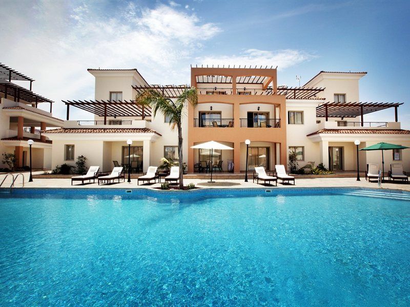 Oracle Exclusive Aparthotel Paphos