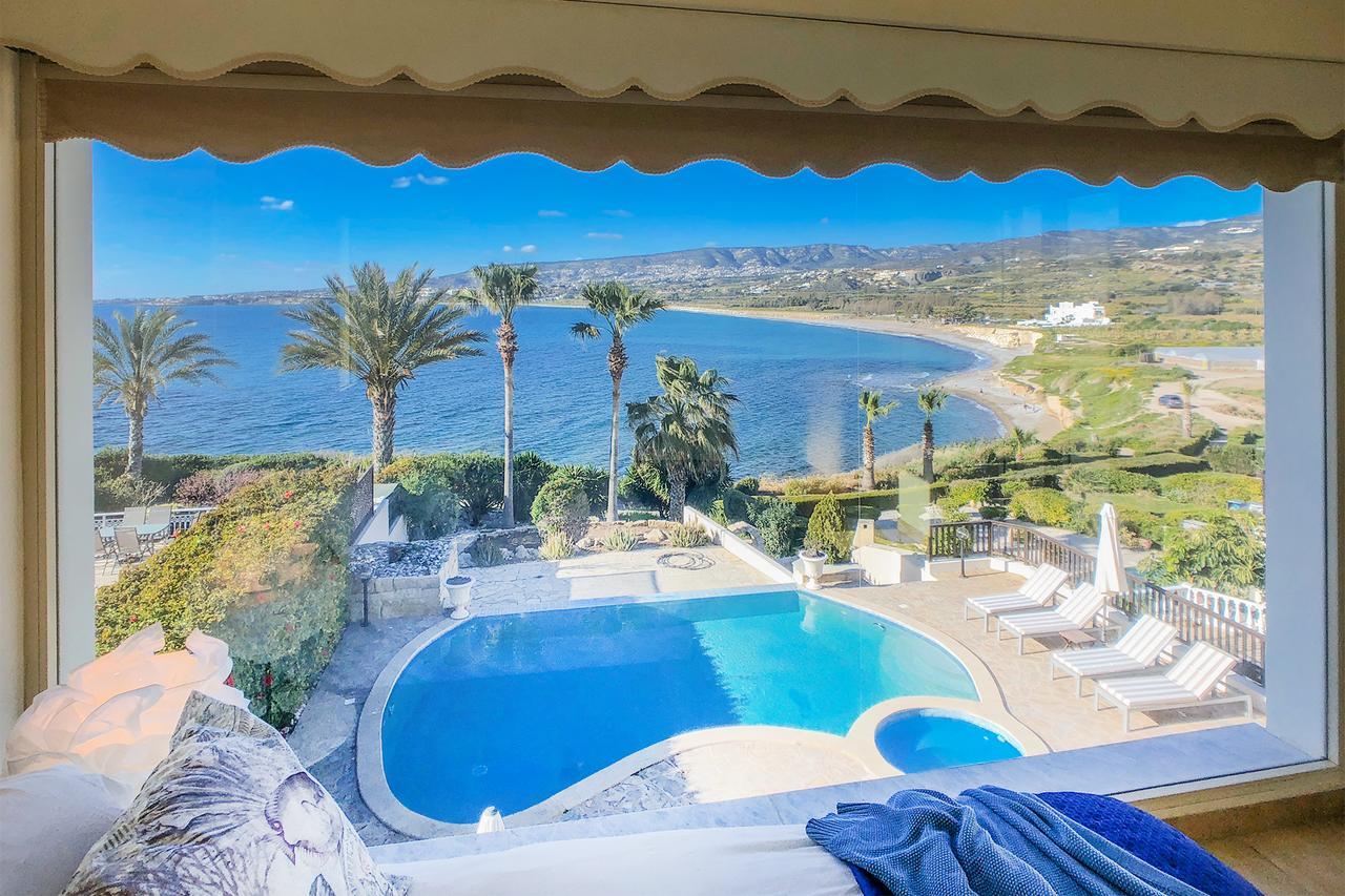 Oasis Paphos