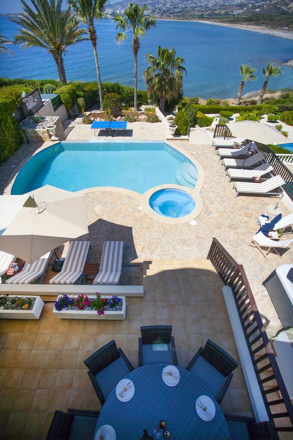 Oasis Villa