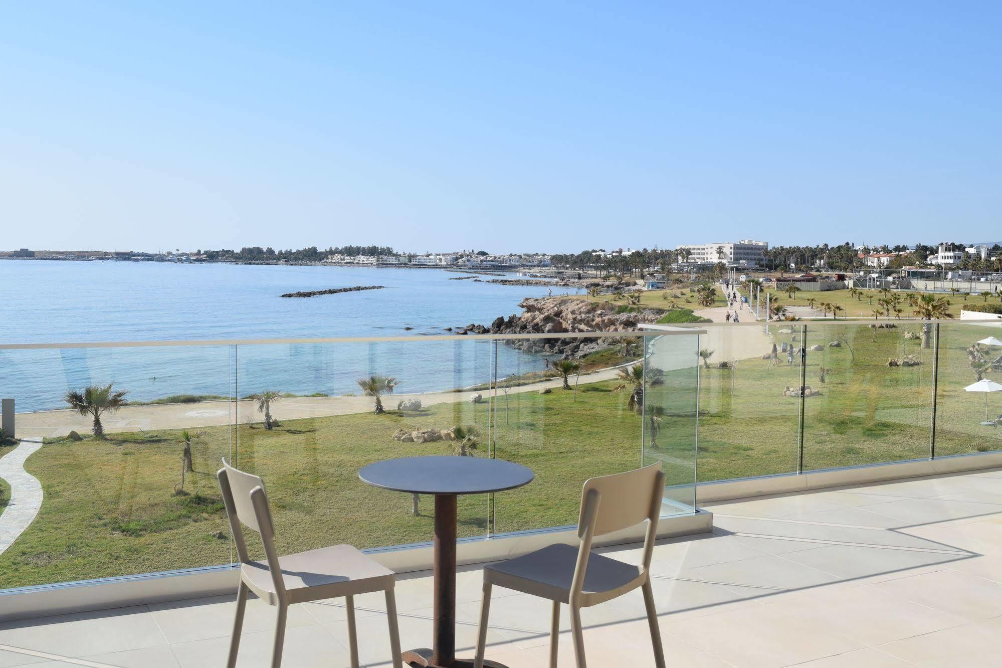 Amphora & Hotel Paphos