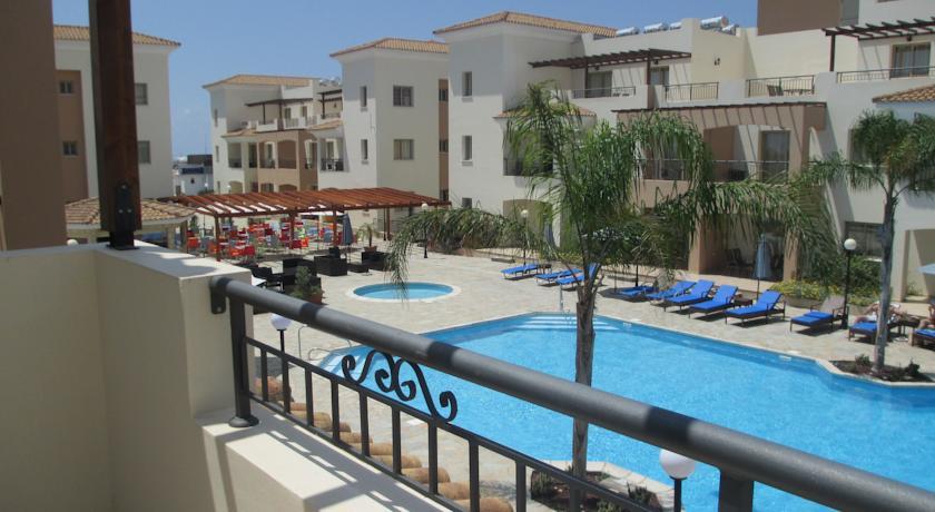 Oracle Exclusive 4* Paphos