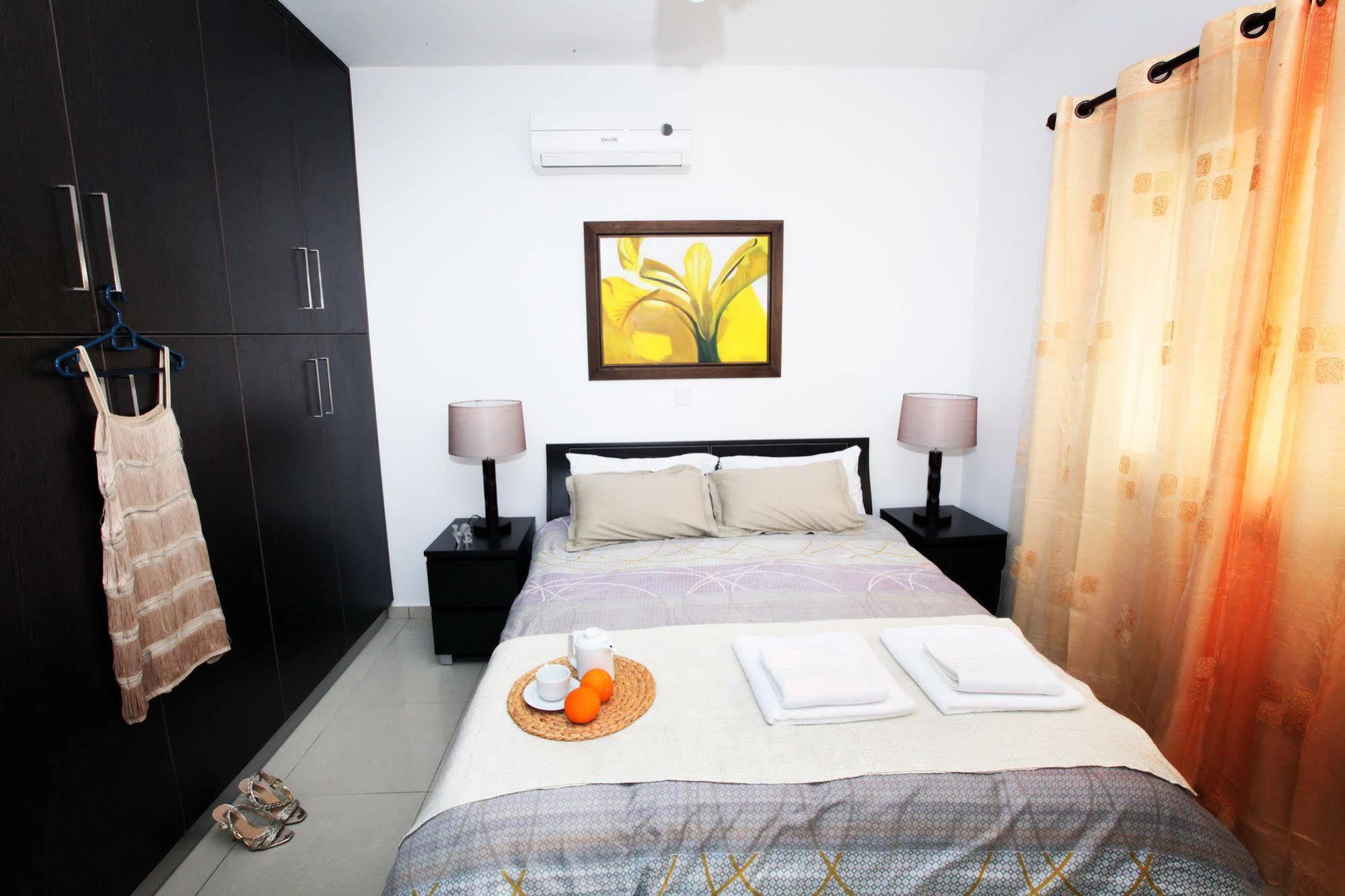 Oracle Exclusive Aparthotel