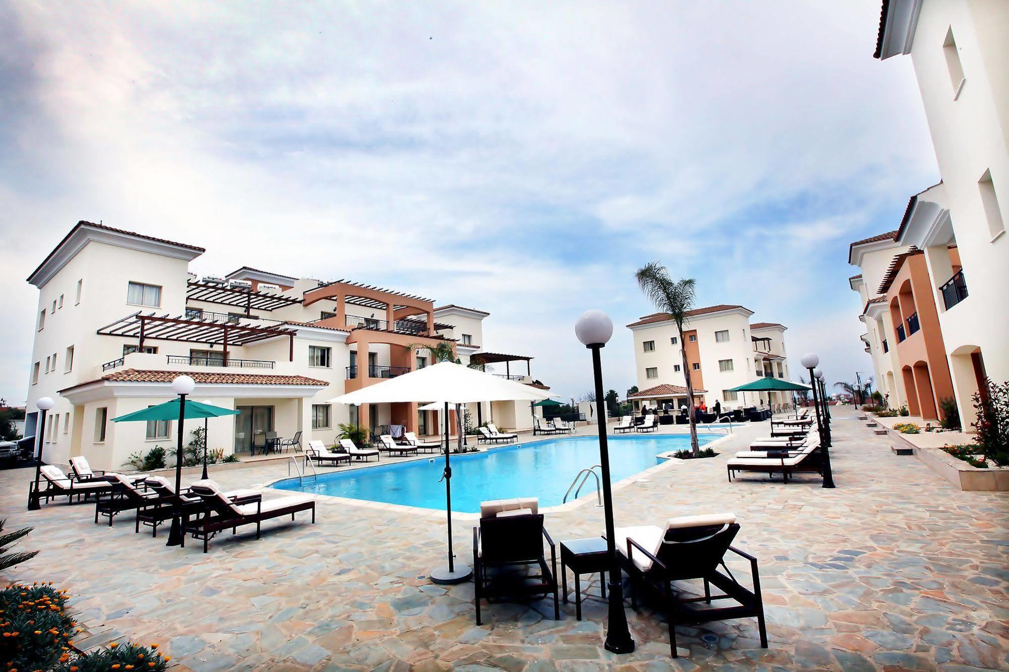 Aparthotel Oracle Exclusive Paphos