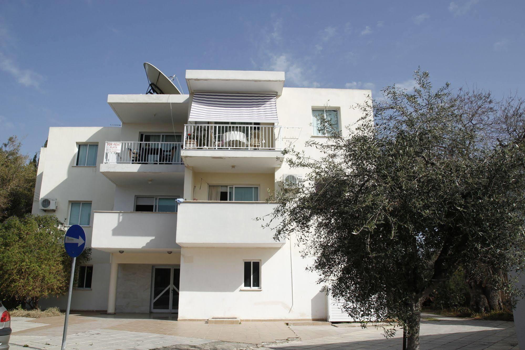 Faneromeni Court Apartment Paphos