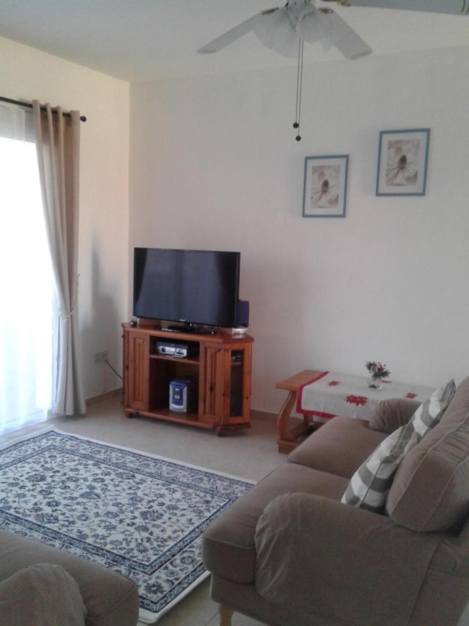 Sirena Sunrise,128 Paphos
