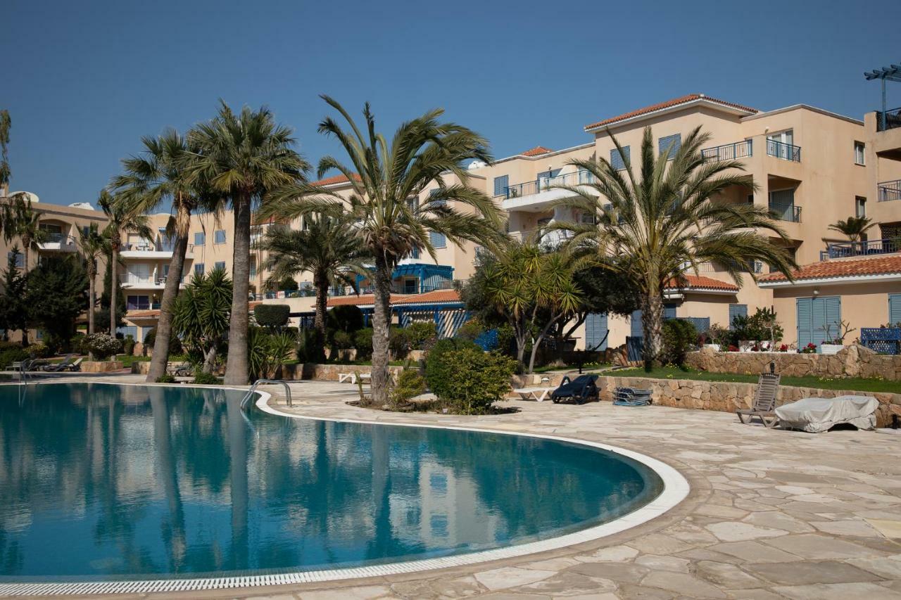 105 Kings Palace - Fabulous 2 Bed, 2 Bath, Large Patio With Garden - Sea Views