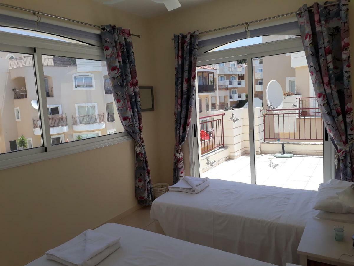 Pafilia Gardens Apartamento