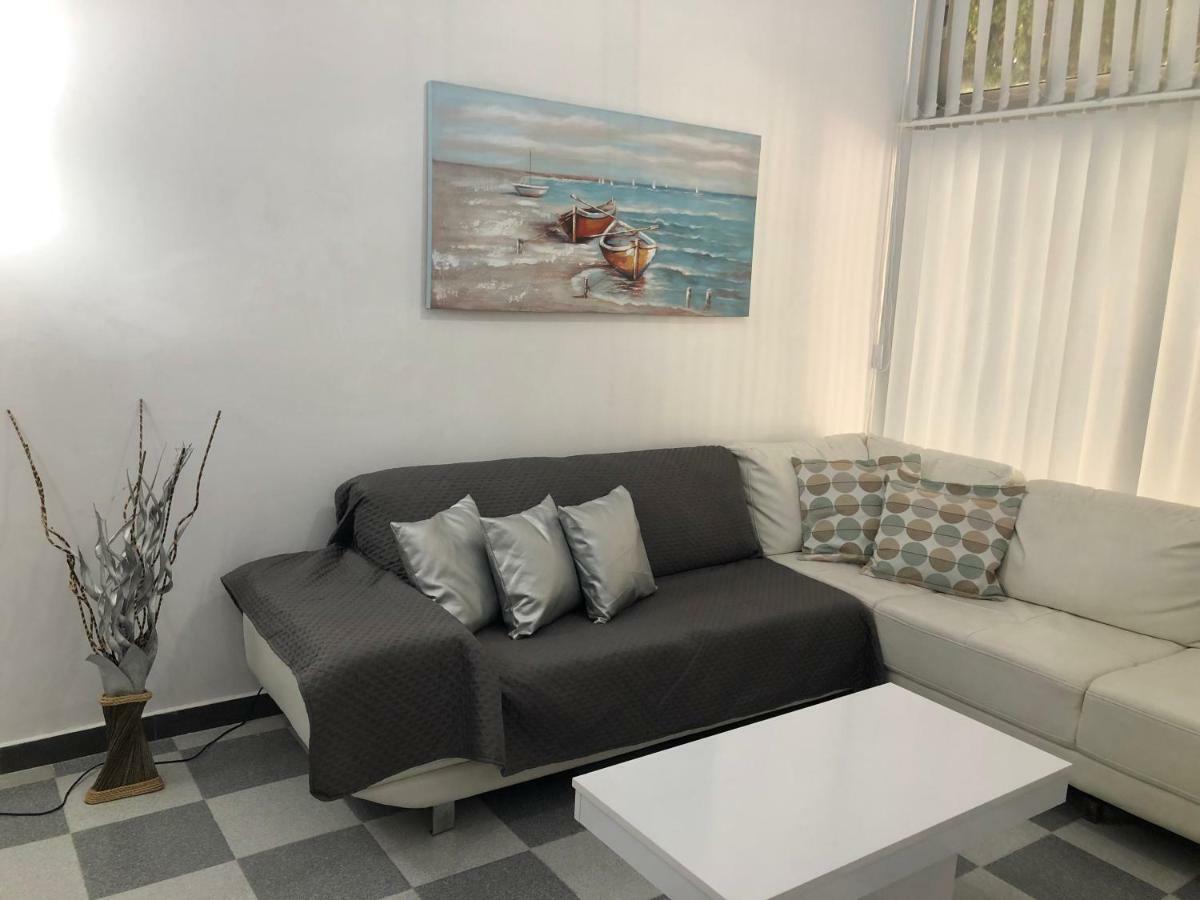Limnaria Modern Apartment *