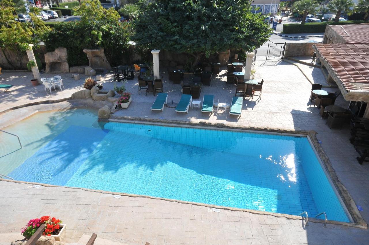 King's 2* Paphos
