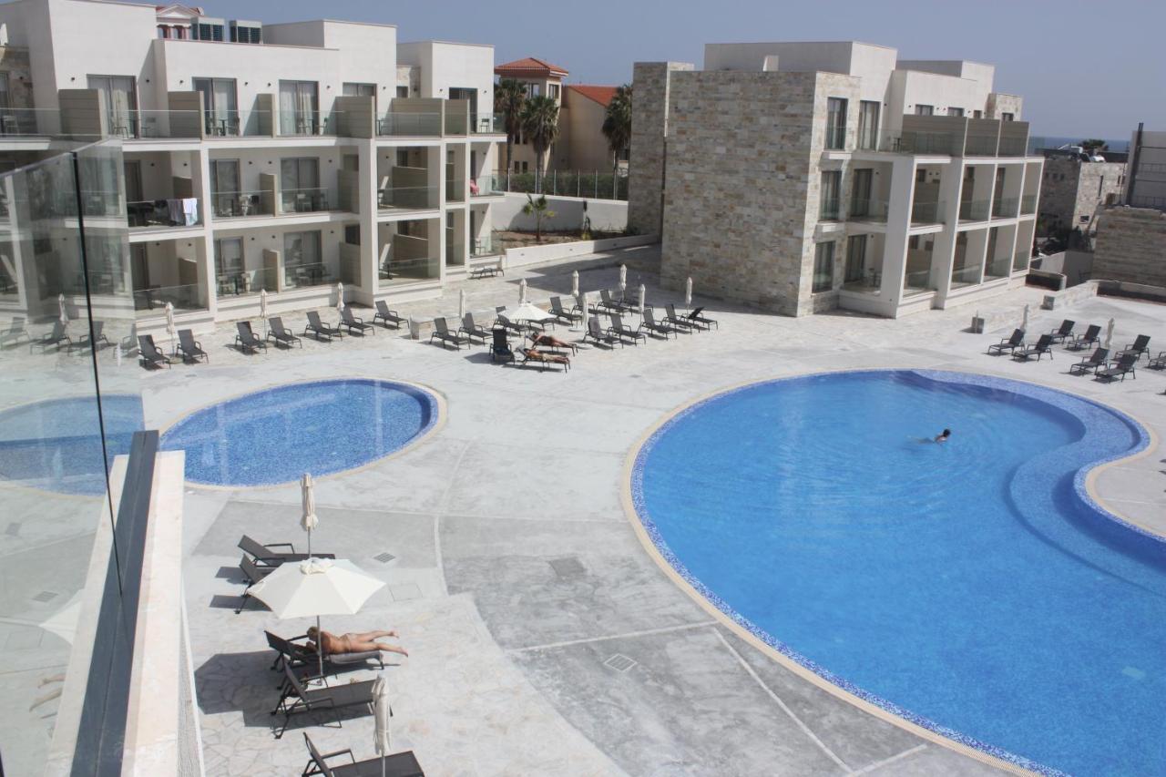 Amphora & 4* Paphos