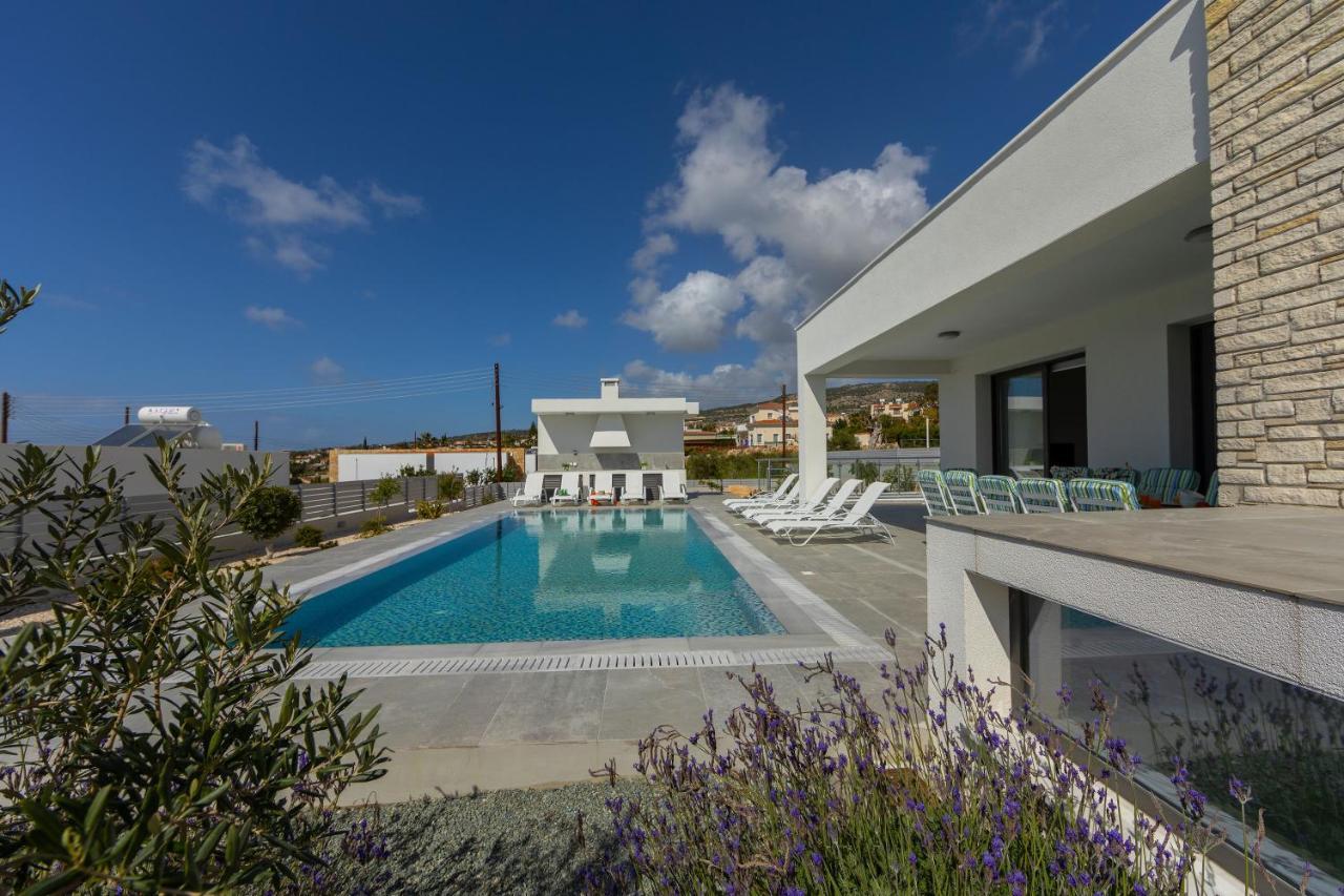 Villa Adaris, Sea Caves Peyia